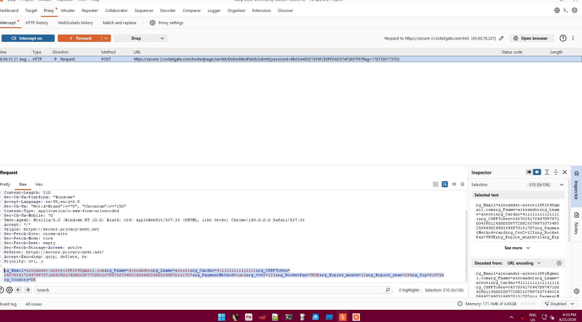 Intercept del POST a RocketGate con dati carta di credito